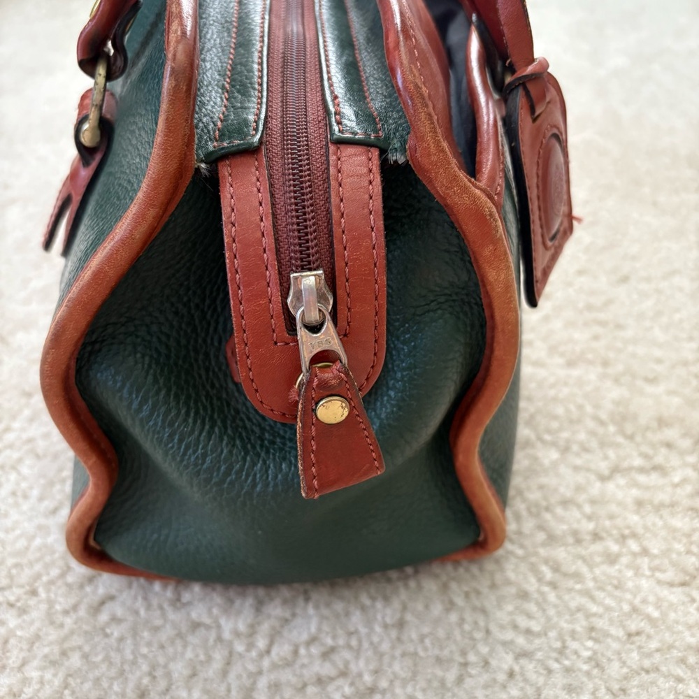 Vintage Liz Claiborne Green and Brown Leather Bag - Picture 5 of 16